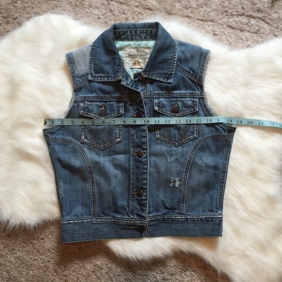 🌊Roxy Jean Vest 🌊 - Picture 4 of 6